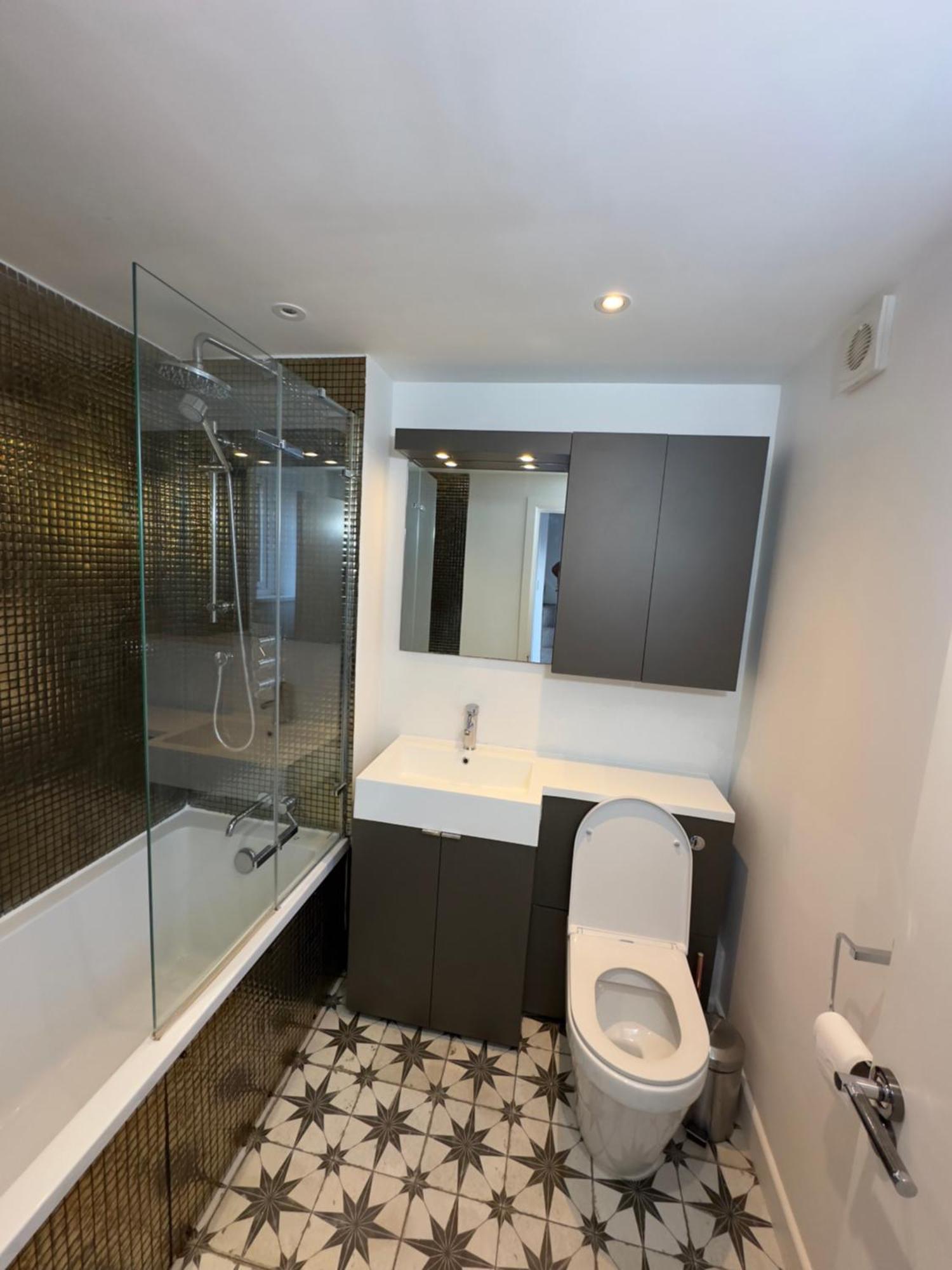 2-bed, 2-bathroom Split Level Flat In Hackney With 2 Balconies Londres