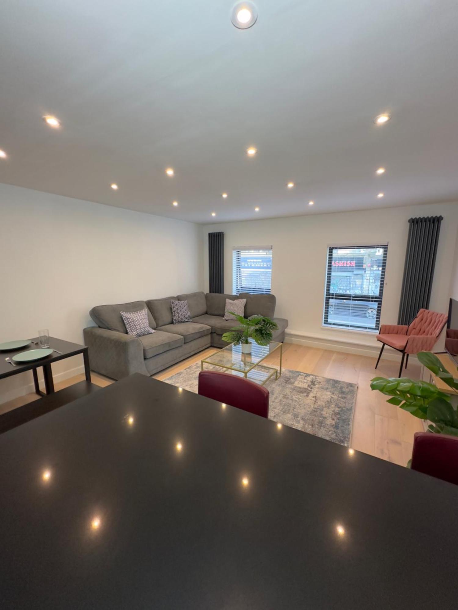 2-bed, 2-bathroom Split Level Flat In Hackney With 2 Balconies Apartamento