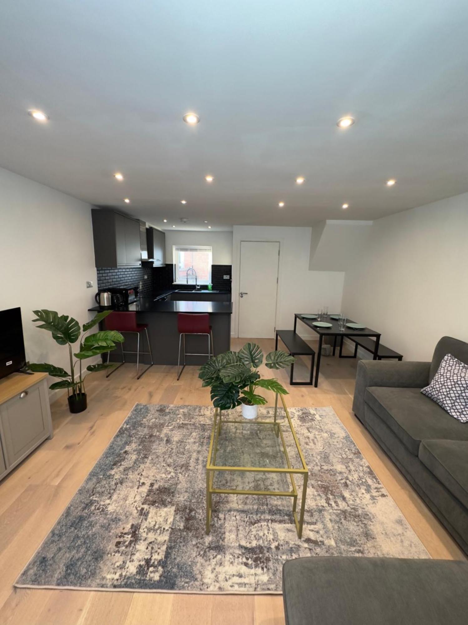 Apartamento 2-bed, 2-bathroom Split Level Flat In Hackney With 2 Balconies *