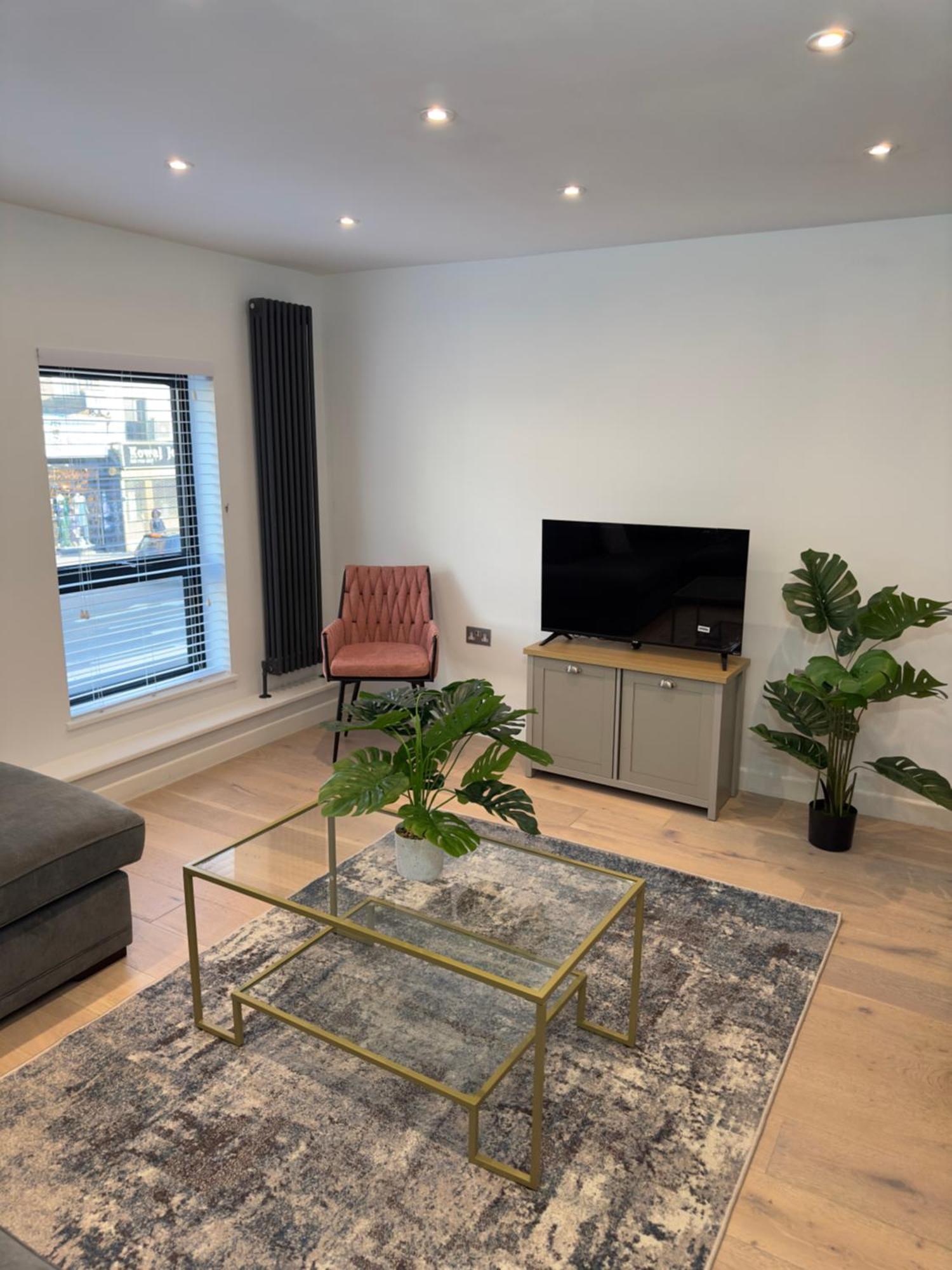 Apartamento 2-bed, 2-bathroom Split Level Flat In Hackney With 2 Balconies Londres
