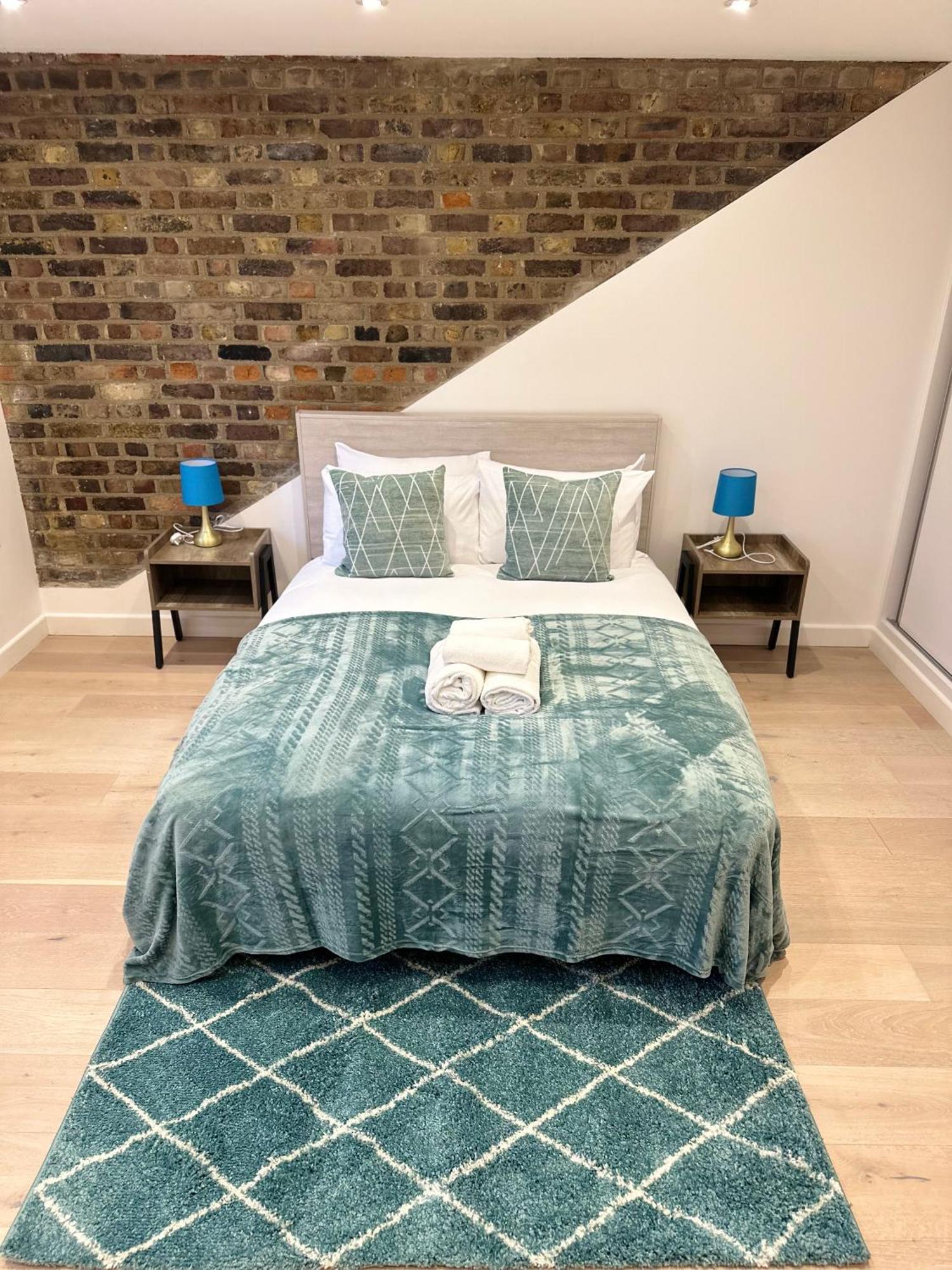2-bed, 2-bathroom Split Level Flat In Hackney With 2 Balconies Apartamento